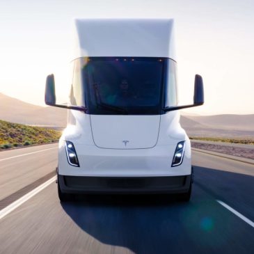 Caminhão elétrico da Tesla demonstra durabilidade em viagens de longa distância